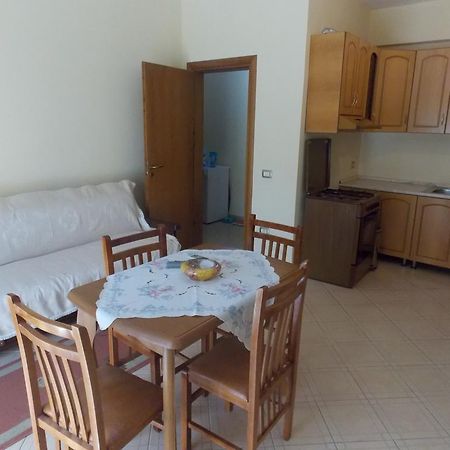 Elis Apartment Vlorë Екстериор снимка